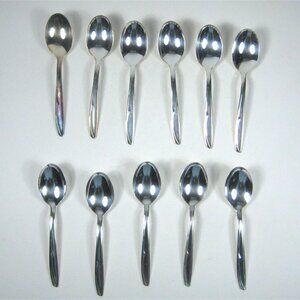 Concept Pattern 1957 Set Of 11 Supreme Silver Plate Soup Spoons Flatware
